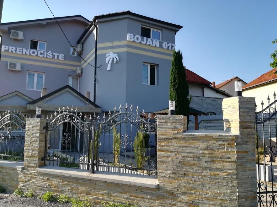 Bed and Breakfast Prenociste Bojan 017 à Vranje Extérieur photo